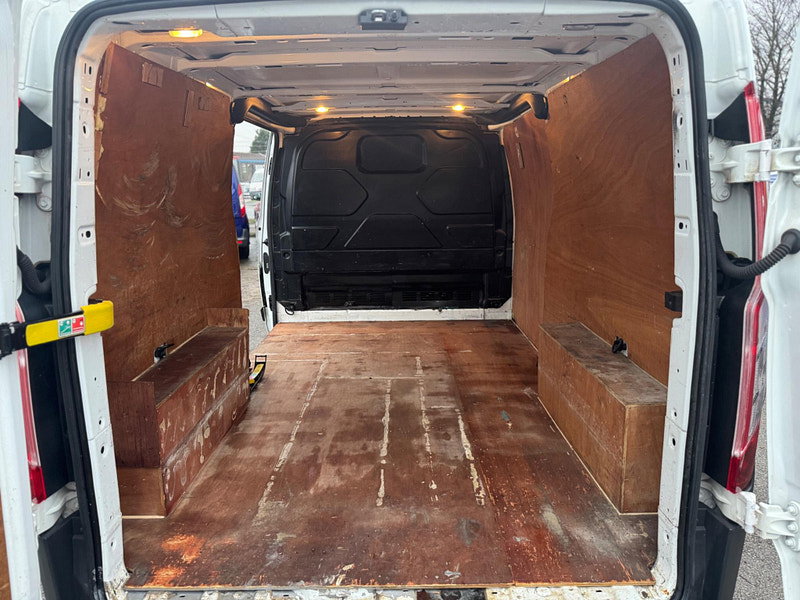 Ford Transit Custom 2.2 TDCi 290 L2 H1 5dr 5dr Manual 2026