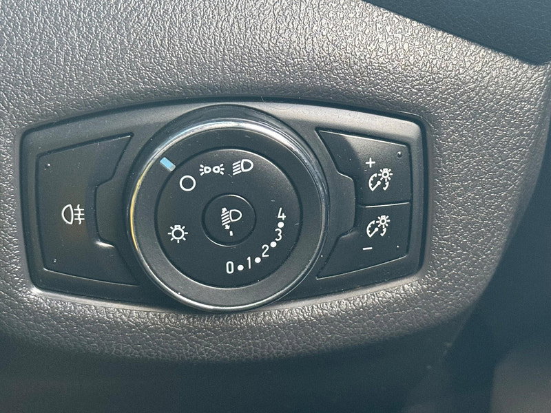 Ford Transit Connect 1.6 TDCi 240 L2 H1 4dr 4dr Manual 2026