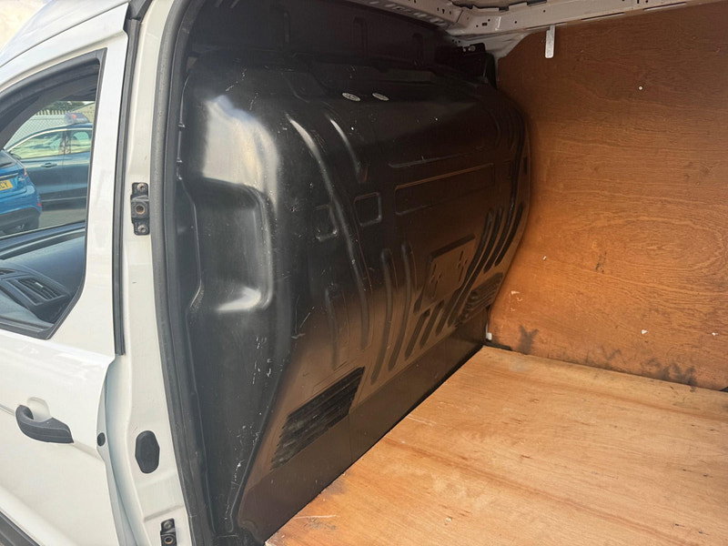 Ford Transit Connect 1.6 TDCi 240 L2 H1 4dr 4dr Manual 2026