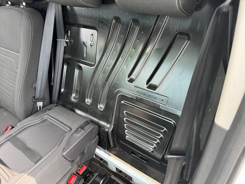 Ford Transit Connect 1.6 TDCi 240 Limited L2 H1 5dr 5dr Manual 2026