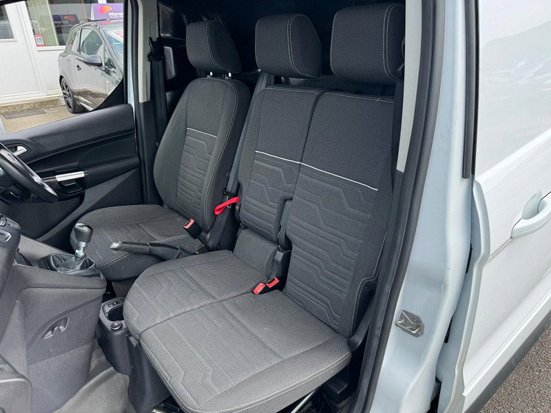 Ford Transit Connect 1.6 TDCi 240 Limited L2 H1 5dr 5dr Manual 2026