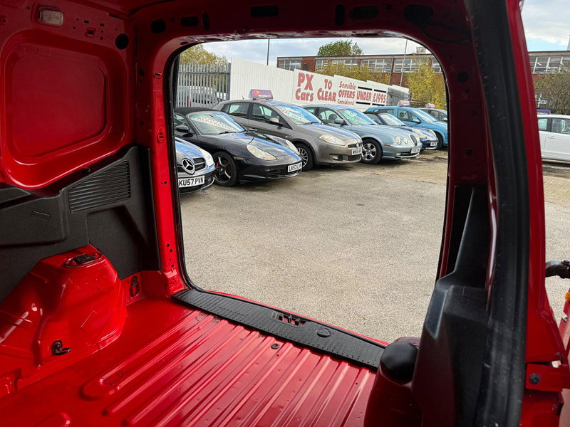 Ford Transit Courier 1.5 TDCi Sport L1 Euro 6 5dr 5dr Manual 2026