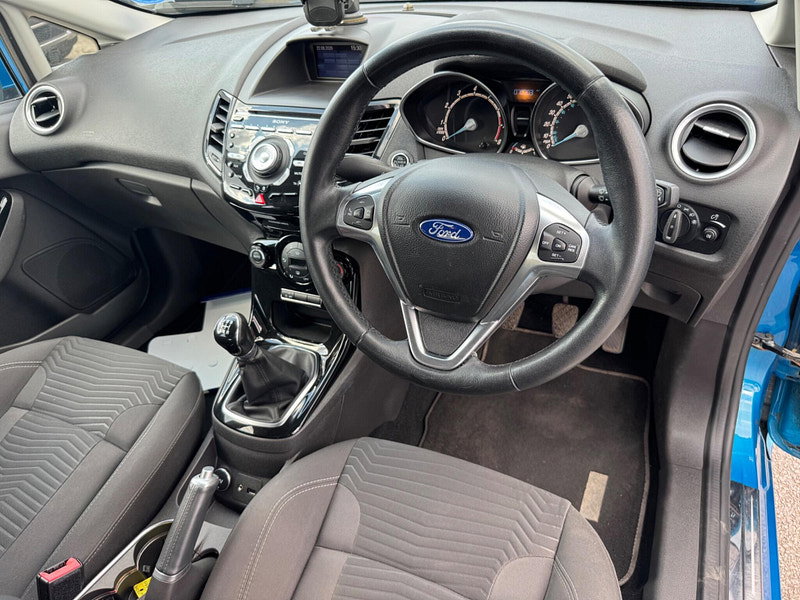 Ford Fiesta 1.0T EcoBoost Titanium Euro 5 (s/s) 5dr 5dr Manual 2026