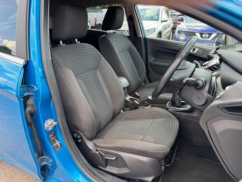 Ford Fiesta 1.0T EcoBoost Titanium Euro 5 (s/s) 5dr 5dr Manual 2026