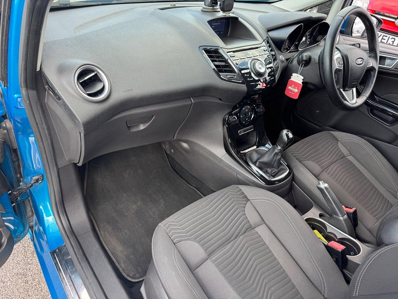 Ford Fiesta 1.0T EcoBoost Titanium Euro 5 (s/s) 5dr 5dr Manual 2026