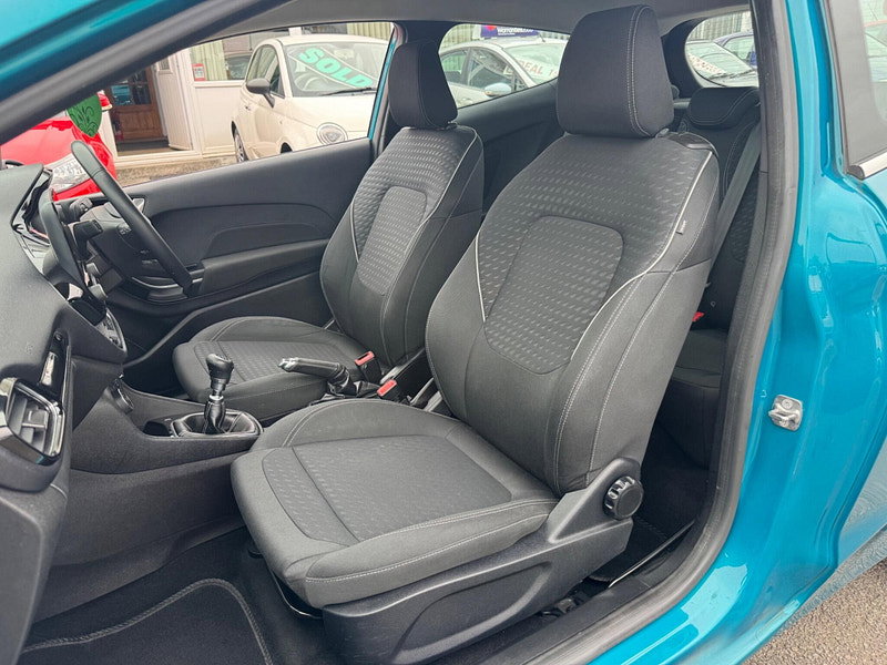 Ford Fiesta 1.0T EcoBoost Zetec Euro 6 (s/s) 3dr 3dr Manual 2026