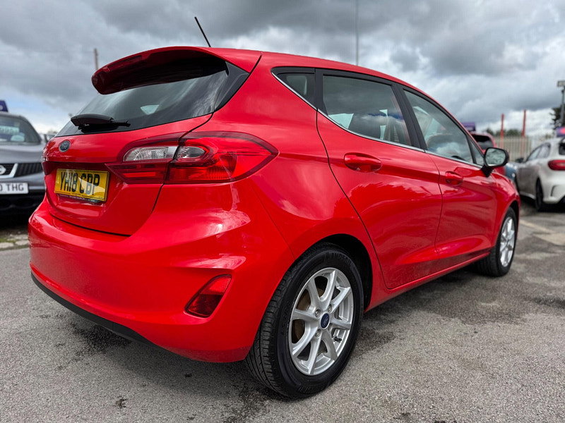 Ford Fiesta 1.1 Ti-VCT Zetec Euro 6 (s/s) 5dr 5dr Manual 2026
