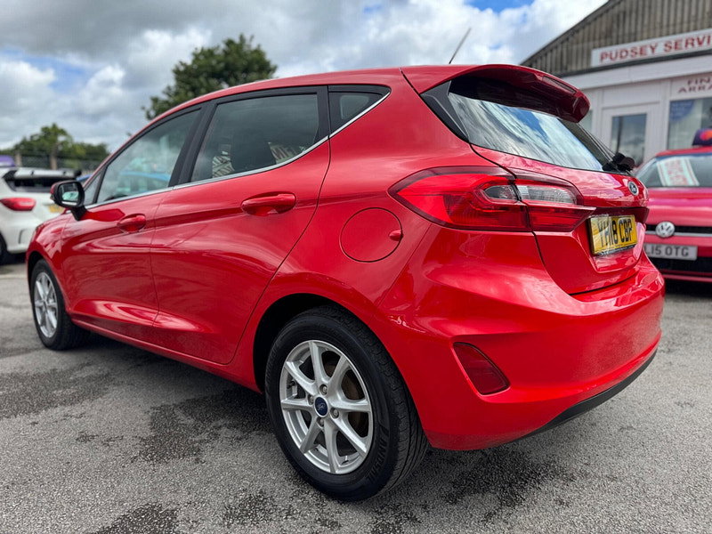 Ford Fiesta 1.1 Ti-VCT Zetec Euro 6 (s/s) 5dr 5dr Manual 2026
