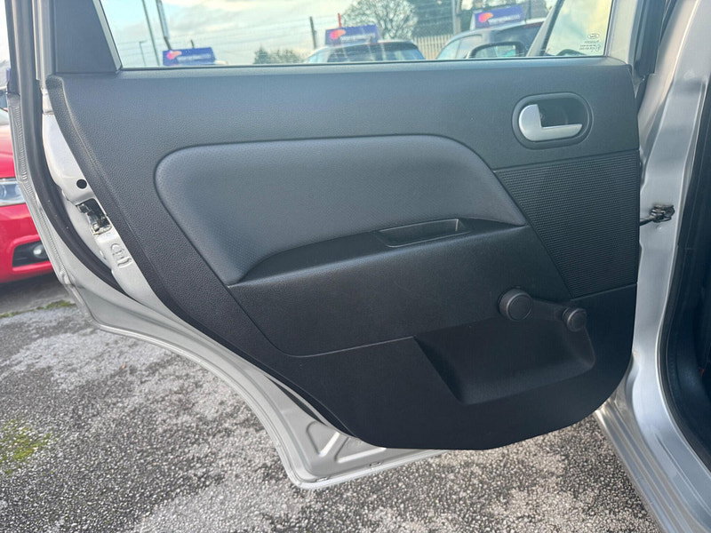 Ford Fiesta 1.4 Ghia 5dr 5dr Manual 2026