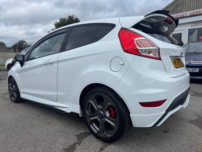 Ford Fiesta 1.6T EcoBoost ST-3 Euro 6 3dr 3dr Manual 2026
