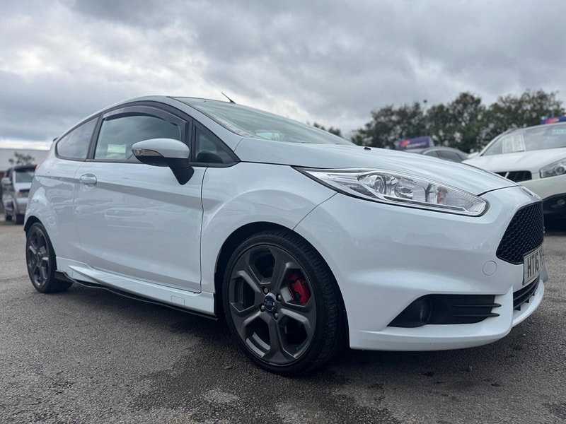 Ford Fiesta 1.6T EcoBoost ST-3 Euro 6 3dr 3dr Manual 2026