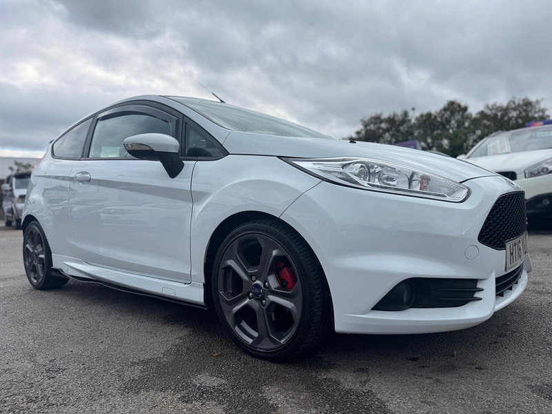 Ford Fiesta 1.6T EcoBoost ST-3 Euro 6 3dr 3dr Manual 2026