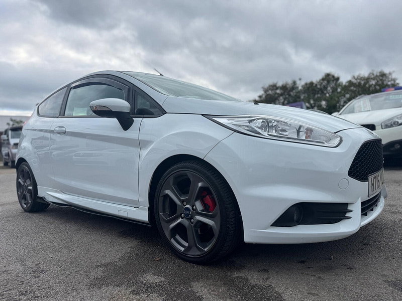 Ford Fiesta 1.6T EcoBoost ST-3 Euro 6 3dr 3dr Manual 2026