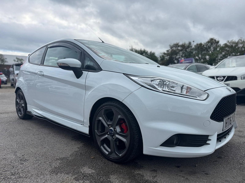 Ford Fiesta 1.6T EcoBoost ST-3 Euro 6 3dr 3dr Manual 2026