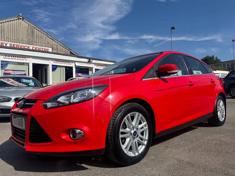 Ford Focus 1.0T EcoBoost Titanium Euro 5 (s/s) 5dr 5dr Manual 2026