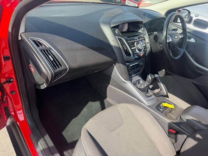 Ford Focus 1.0T EcoBoost Titanium Euro 5 (s/s) 5dr 5dr Manual 2026