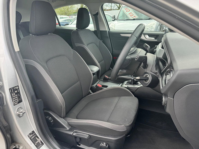 Ford Focus 1.5 EcoBlue Zetec Euro 6 (s/s) 5dr 5dr Manual 2026