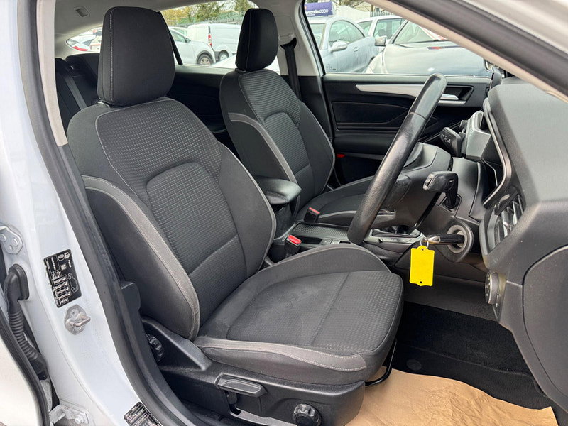 Ford Focus 1.5 EcoBlue Zetec Euro 6 (s/s) 5dr 5dr Manual 2026