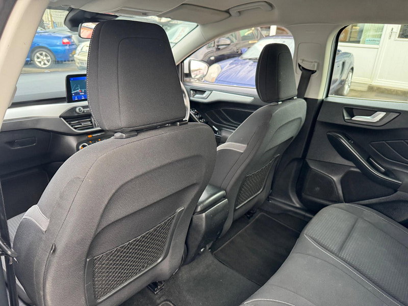Ford Focus 1.5 EcoBlue Zetec Euro 6 (s/s) 5dr 5dr Manual 2026