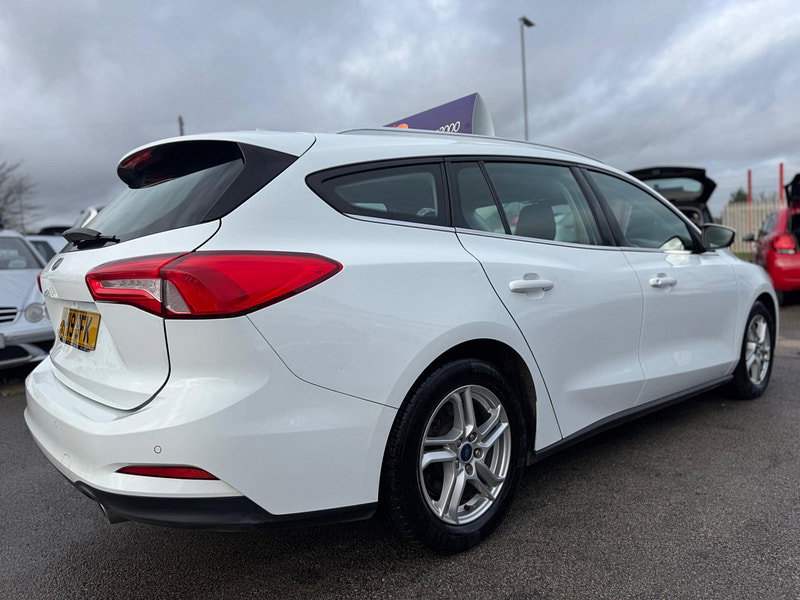 Ford Focus 1.5 EcoBlue Zetec Euro 6 (s/s) 5dr 5dr Manual 2026