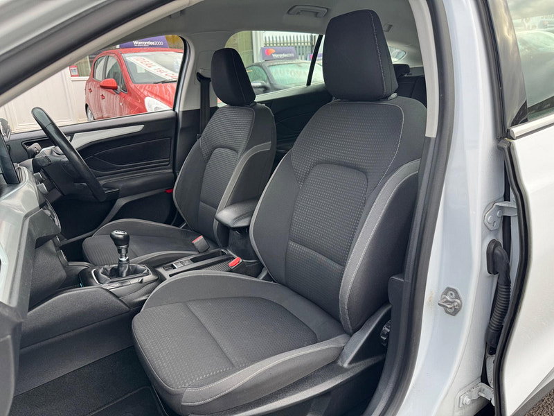 Ford Focus 1.5 EcoBlue Zetec Euro 6 (s/s) 5dr 5dr Manual 2026