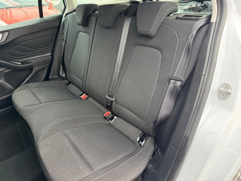 Ford Focus 1.5 EcoBlue Zetec Euro 6 (s/s) 5dr 5dr Manual 2026