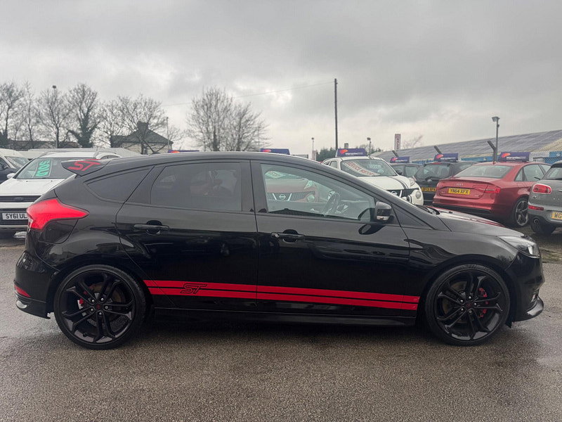 Ford Focus 2.0 TDCi ST-2 Euro 6 (s/s) 5dr 5dr Manual 2026