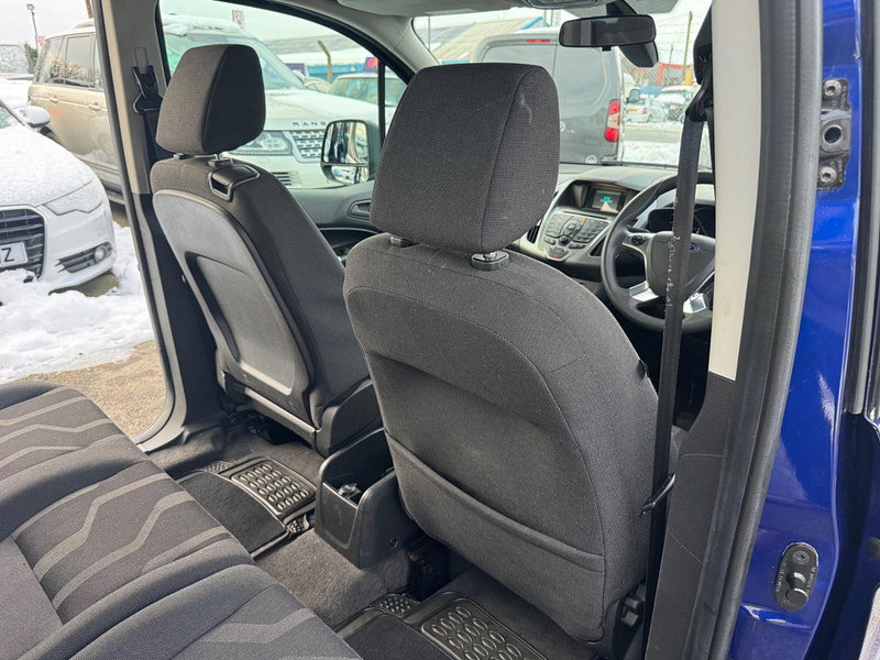 Ford Grand Tourneo Connect 1.5 TDCi Zetec Euro 6 (s/s) 5dr 5dr Manual 2026
