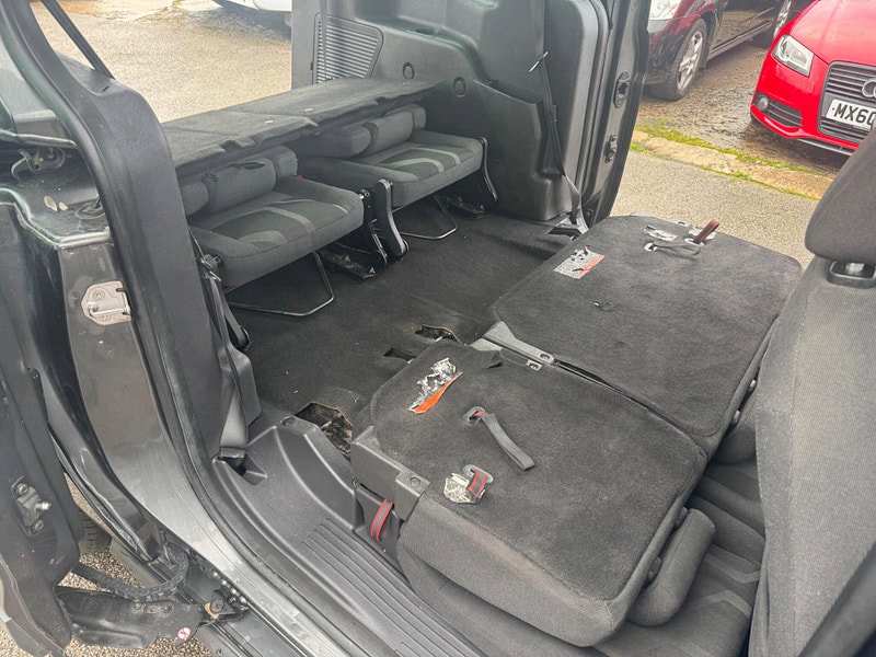Ford Grand Tourneo Connect 1.5 TDCi Zetec Euro 6 (s/s) 5dr 5dr Manual 2026