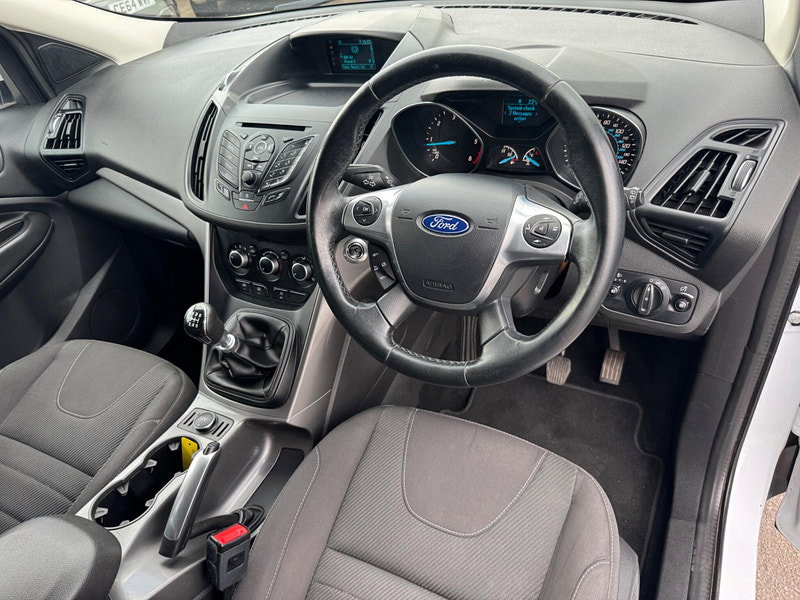 Ford Kuga 2.0 TDCi Zetec 2WD Euro 6 (s/s) 5dr 5dr Manual 2026