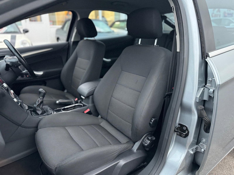 Ford Mondeo 2.0 Titanium Euro 5 5dr 5dr Manual 2026