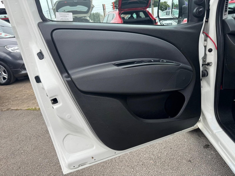 Fiat Doblo 1.3 JTD MultiJetII 16v L1 H1 4dr 4dr Manual 2026