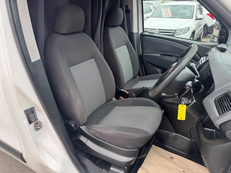 Fiat Doblo 1.3 JTD MultiJetII 16v L1 H1 4dr 4dr Manual 2026