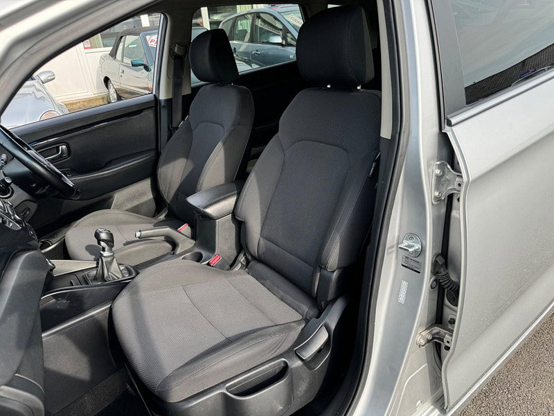Kia Carens 1.6 GDi EcoDynamics 2 Euro 5 (s/s) 5dr 5dr Manual 2026