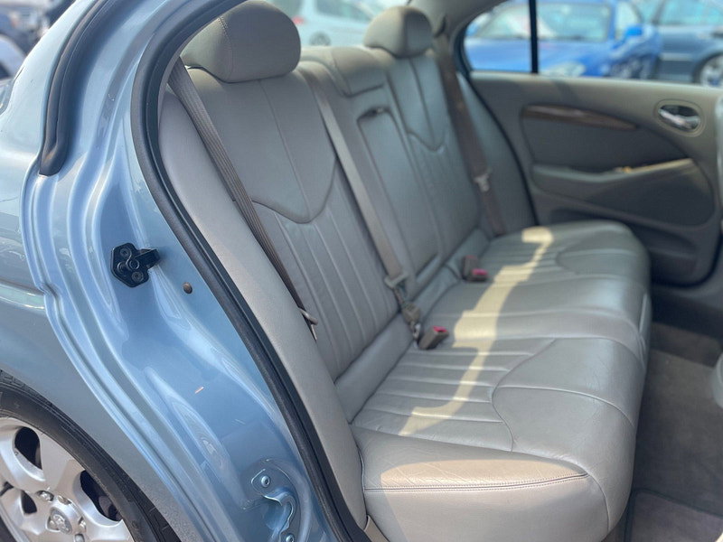 Jaguar S-Type 3.0 V6 SE 4dr 4dr Automatic 2026
