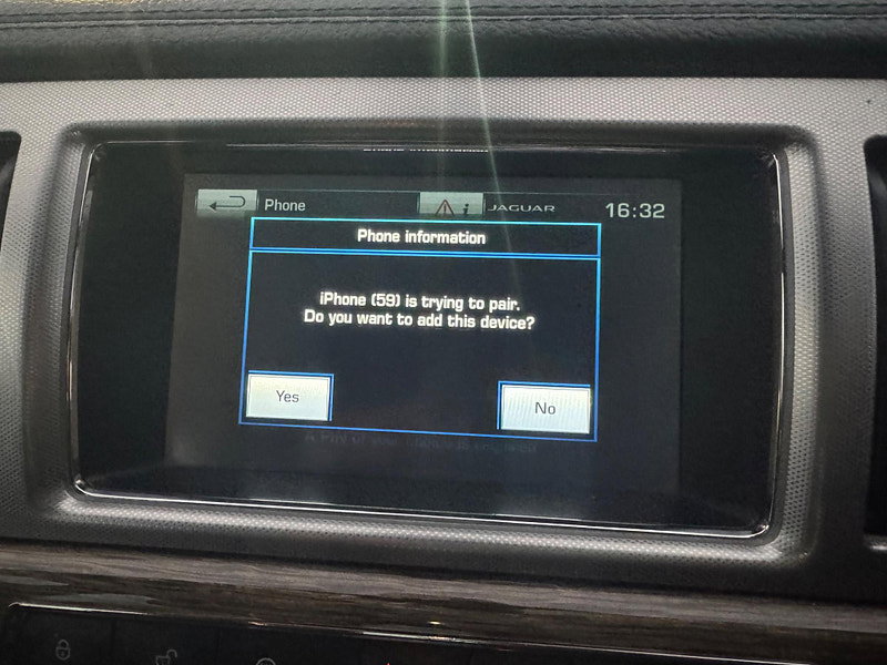 Jaguar XF 2.2d R-Sport Auto Euro 5 (s/s) 4dr 4dr Automatic 2026