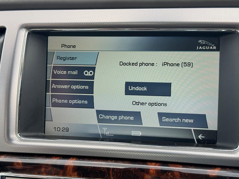 Jaguar XF 3.0d V6 Premium Luxury Auto Euro 5 4dr 4dr Automatic 2026
