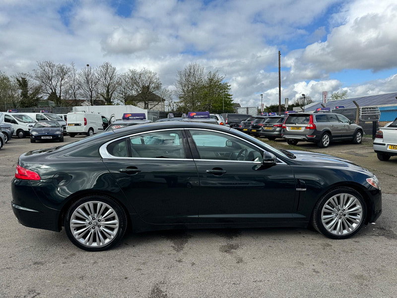 Jaguar XF 3.0d V6 Premium Luxury Auto Euro 5 4dr 4dr Automatic 2026
