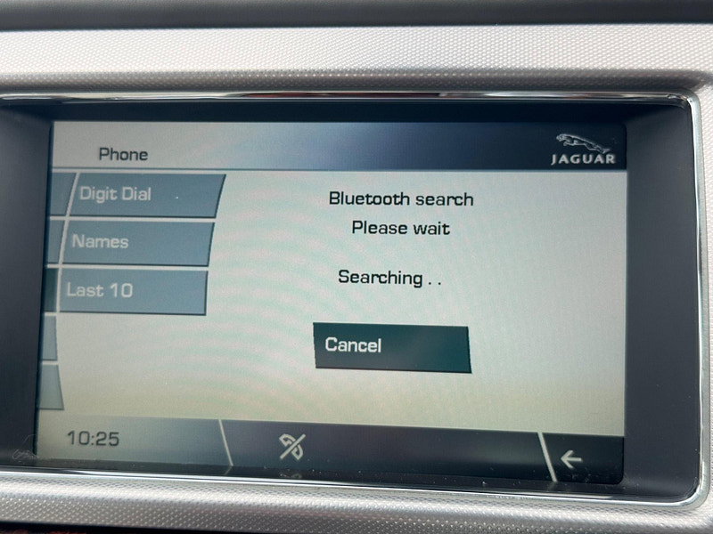 Jaguar XF 3.0d V6 Premium Luxury Auto Euro 5 4dr 4dr Automatic 2026