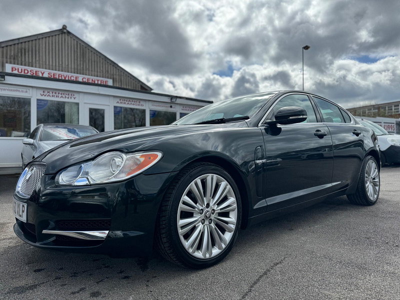 Jaguar XF 3.0d V6 Premium Luxury Auto Euro 5 4dr 4dr Automatic 2026