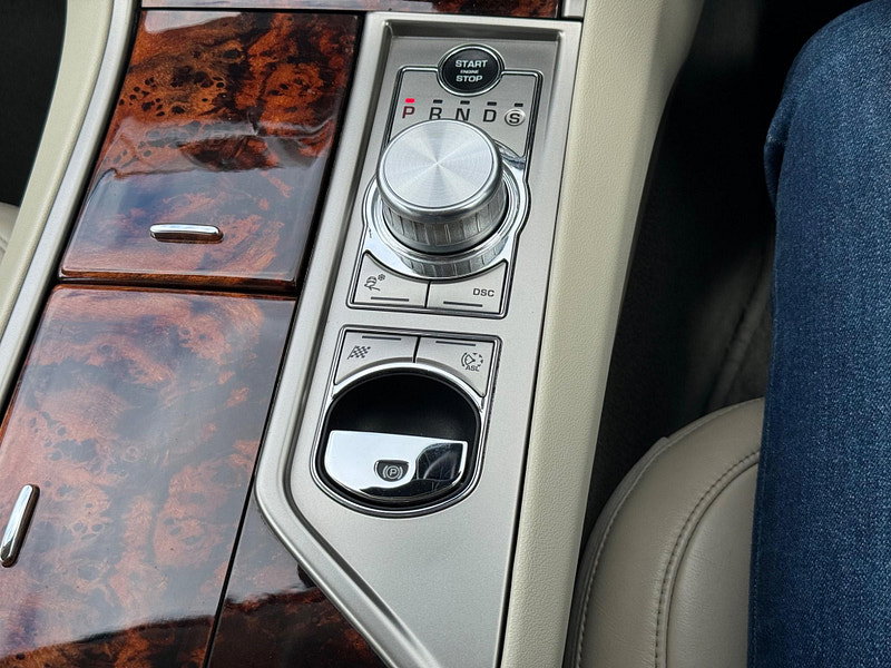 Jaguar XF 3.0d V6 Premium Luxury Auto Euro 5 4dr 4dr Automatic 2026