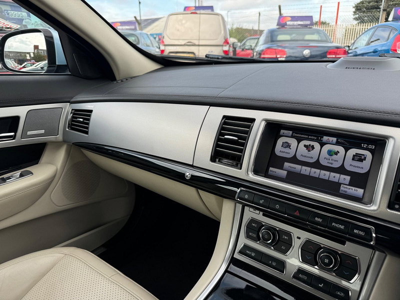Jaguar XF 3.0d S V6 Premium Luxury Auto Euro 5 4dr 4dr Automatic 2026