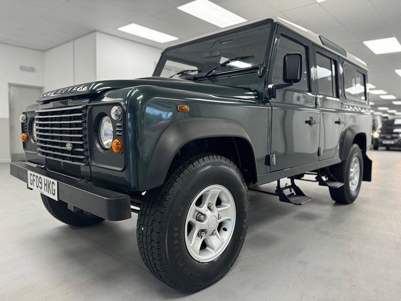 Land Rover DEFENDER 110 2.4 TDCi 4WD MWB Euro 4 5dr 5dr Manual 2026