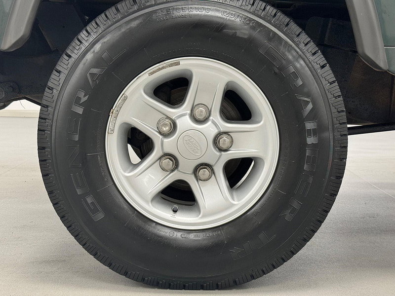 Land Rover DEFENDER 110 2.4 TDCi 4WD MWB Euro 4 5dr 5dr Manual 2026