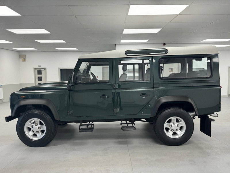 Land Rover DEFENDER 110 2.4 TDCi 4WD MWB Euro 4 5dr 5dr Manual 2026