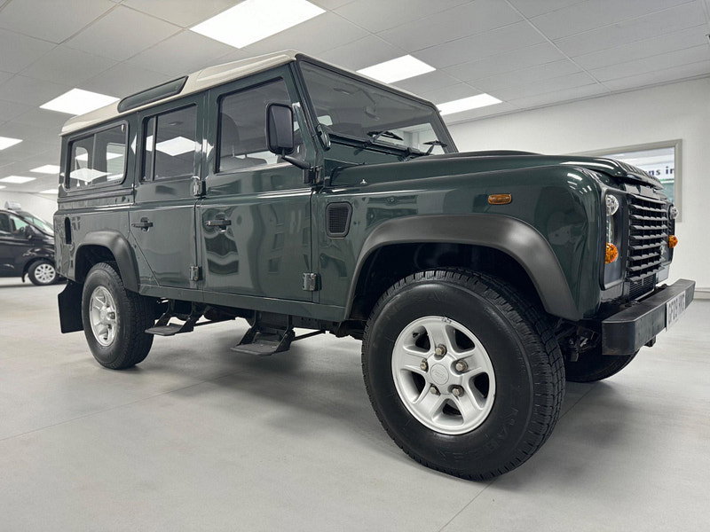 Land Rover DEFENDER 110 2.4 TDCi 4WD MWB Euro 4 5dr 5dr Manual 2026
