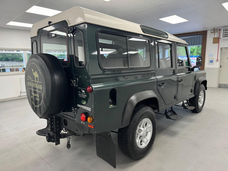 Land Rover DEFENDER 110 2.4 TDCi 4WD MWB Euro 4 5dr 5dr Manual 2026