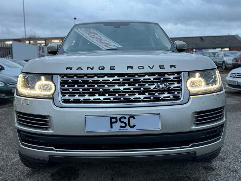 Land Rover Range Rover 4.4 SD V8 Vogue Auto 4WD Euro 5 5dr 5dr Automatic 2026