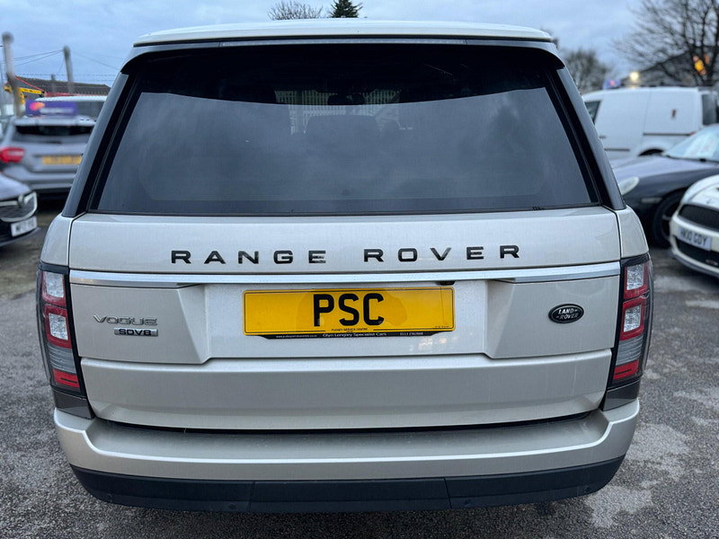 Land Rover Range Rover 4.4 SD V8 Vogue Auto 4WD Euro 5 5dr 5dr Automatic 2026