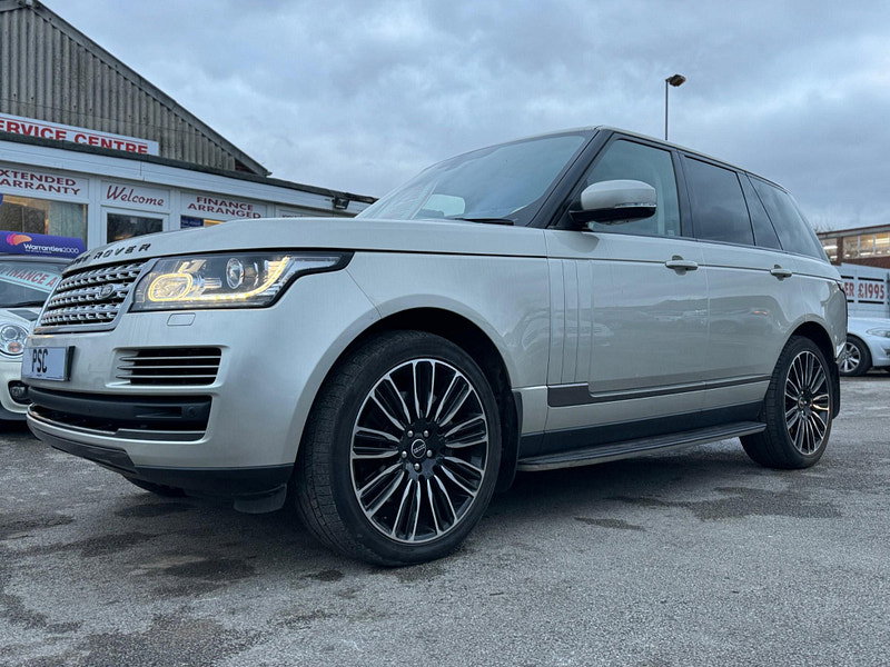 Land Rover Range Rover 4.4 SD V8 Vogue Auto 4WD Euro 5 5dr 5dr Automatic 2026